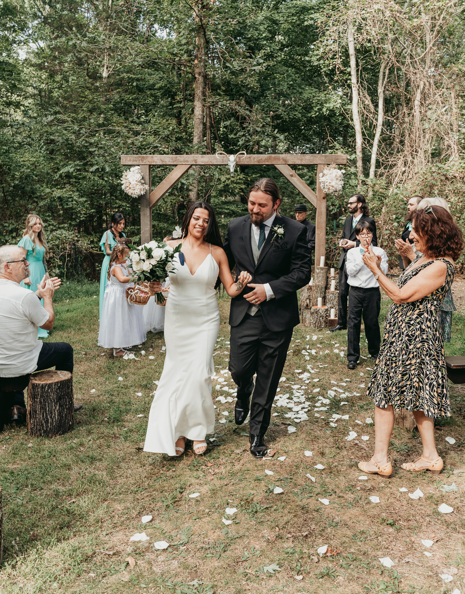 wedding ceremony back yard wedding new paltz new york crys torres photography